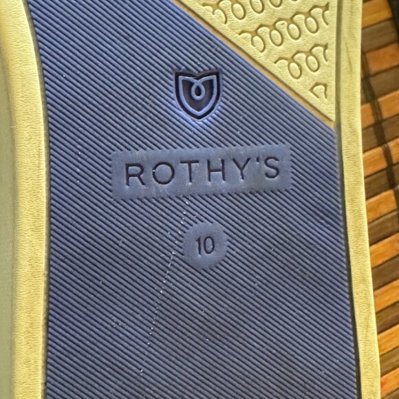 Rothy's Women's Camo Slip-On Sneakers Size 10 Gray & Black Recycled Materials - Picture 3 of 13